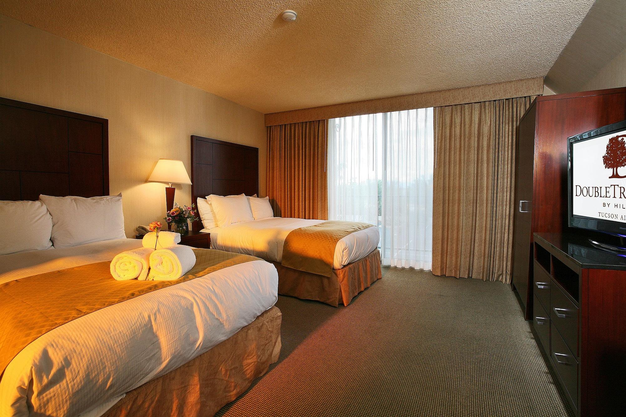 ดับเบิ้ลทรีสวีท บายฮิลตัน ทูซอน แอร์พอร์ต Hotel ภายนอก รูปภาพ