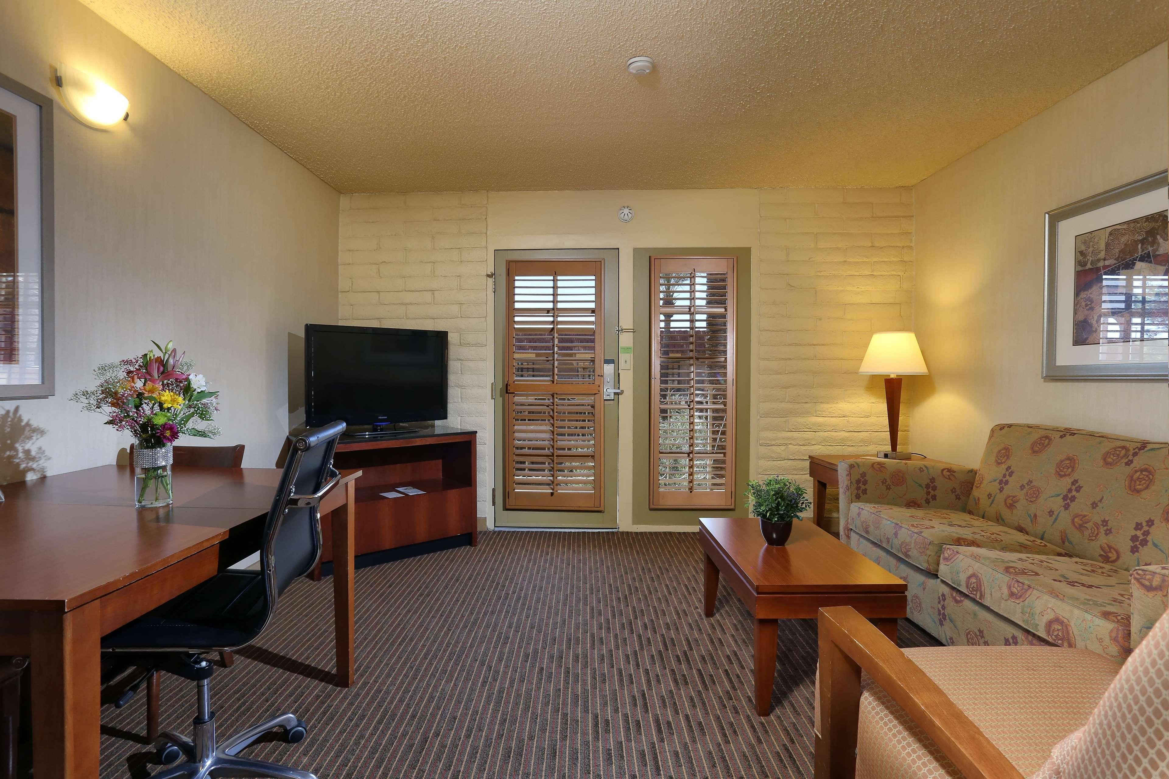 ดับเบิ้ลทรีสวีท บายฮิลตัน ทูซอน แอร์พอร์ต Hotel ภายนอก รูปภาพ